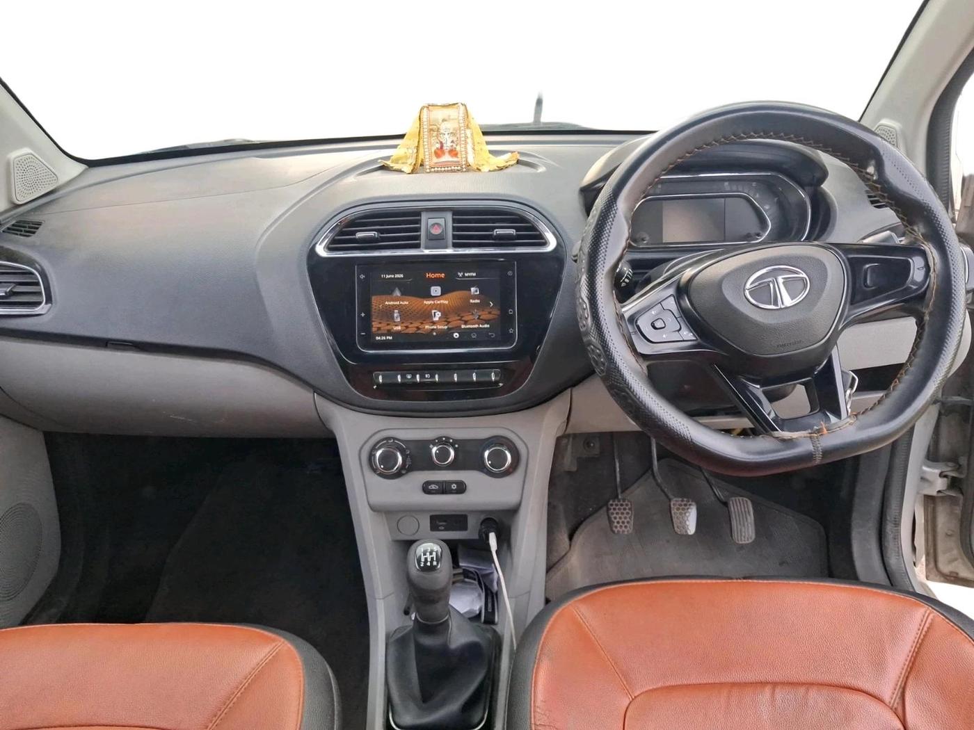 2020 Tata Tiago XZ PETROL, Petrol, Manual, 1,04,975 km, interior