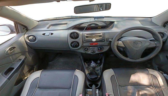 2012 Toyota Etios Liva G, Petrol, Manual, 99,627 km, interior
