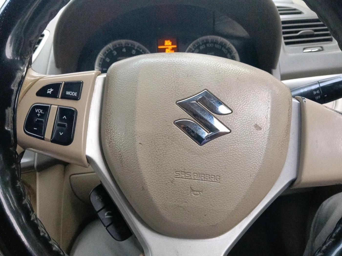 2018 Maruti Ertiga ZXI+, Petrol, Manual, 81,980 km, interior