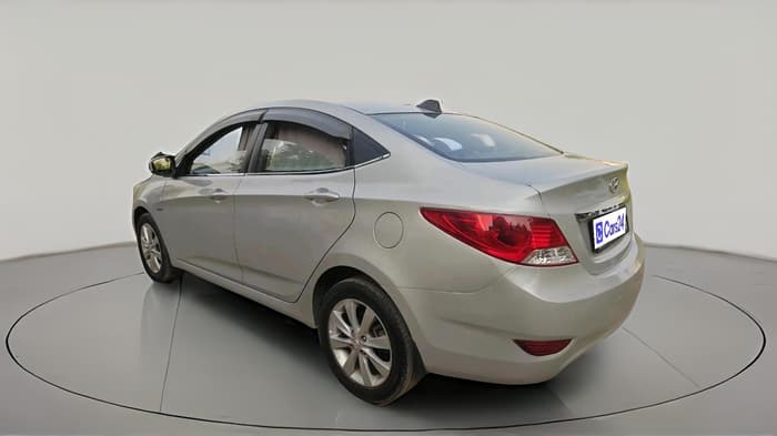 2013 Hyundai Verna FLUIDIC 1.6 VTVT SX, Petrol, Manual, 63,601 km, exterior