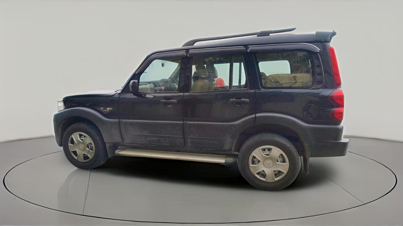 2022 Mahindra SCORPIO CLASSIC S 7STR, Diesel, Manual, 88,600 km, exterior