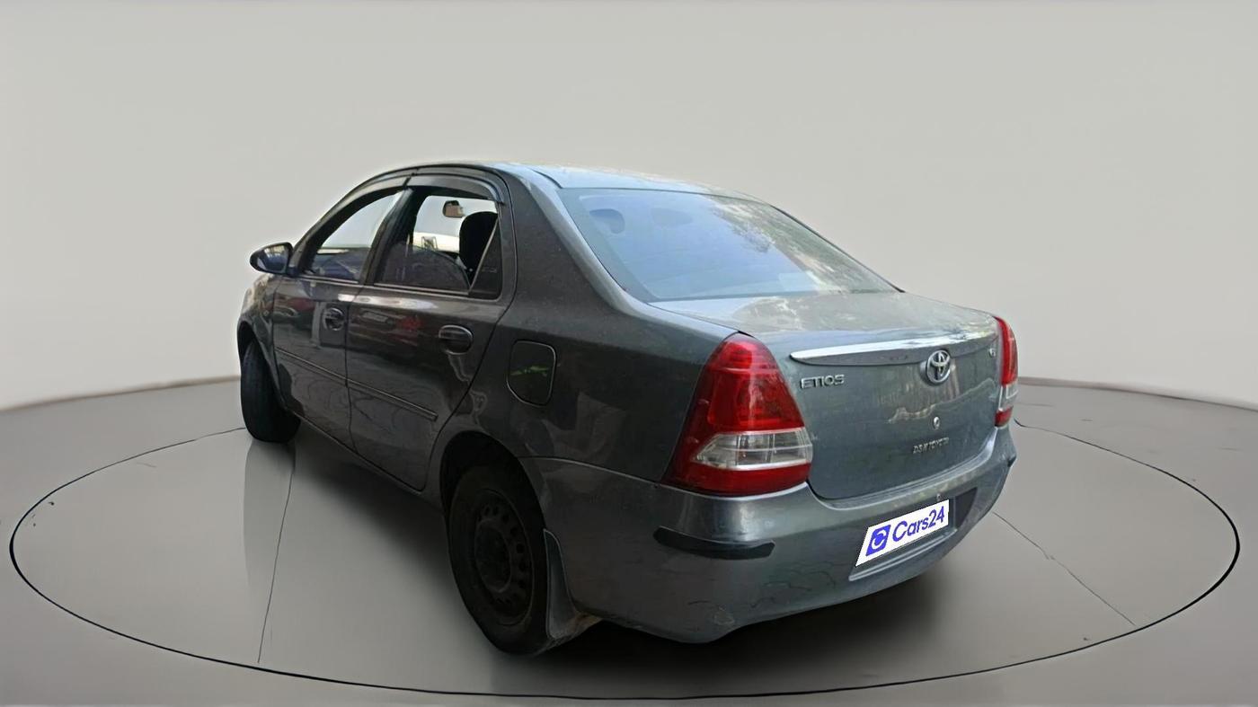 2013 Toyota Etios G, Petrol, Manual, 1,72,904 km, exterior
