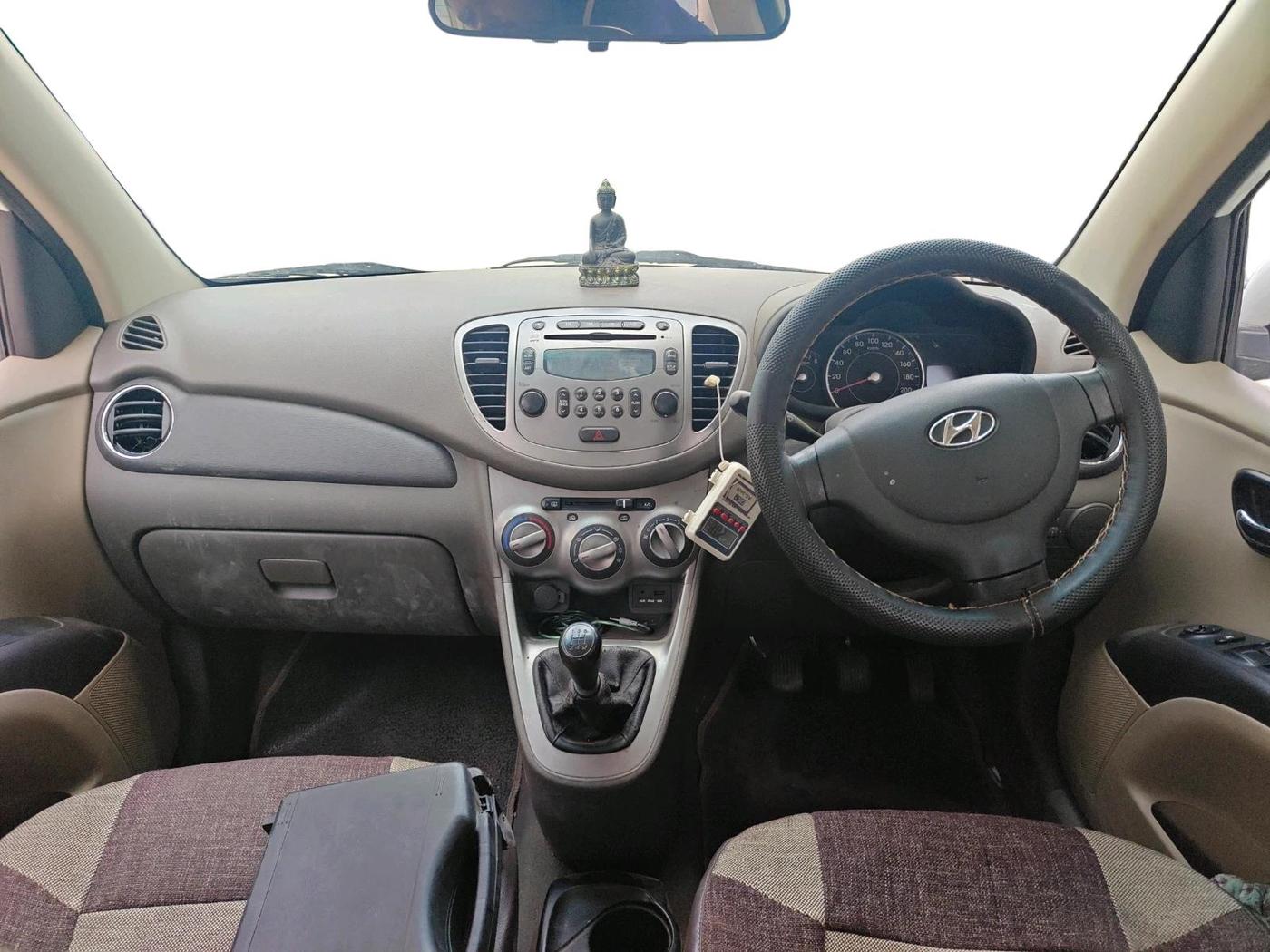 2012 Hyundai i10 SPORTZ 1.2, Petrol, Manual, 79,526 km, interior