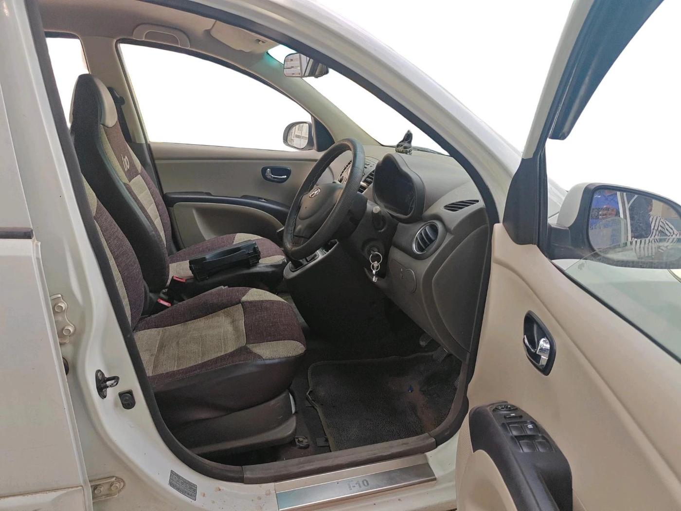 2012 Hyundai i10 SPORTZ 1.2, Petrol, Manual, 79,526 km, interior