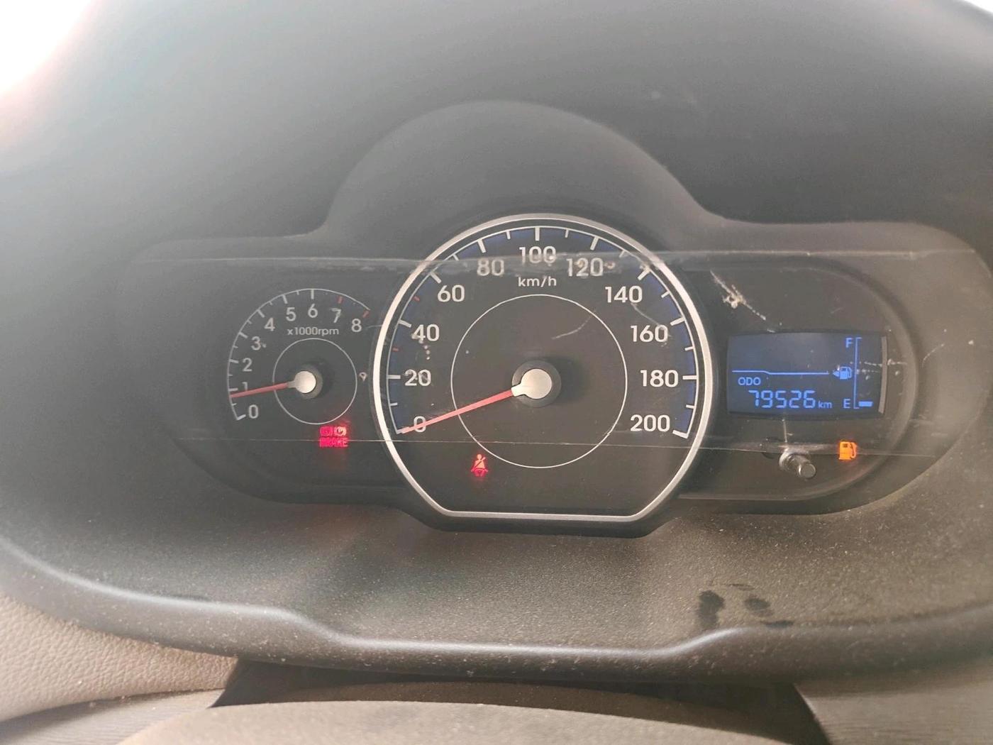 2012 Hyundai i10 SPORTZ 1.2, Petrol, Manual, 79,526 km, interior