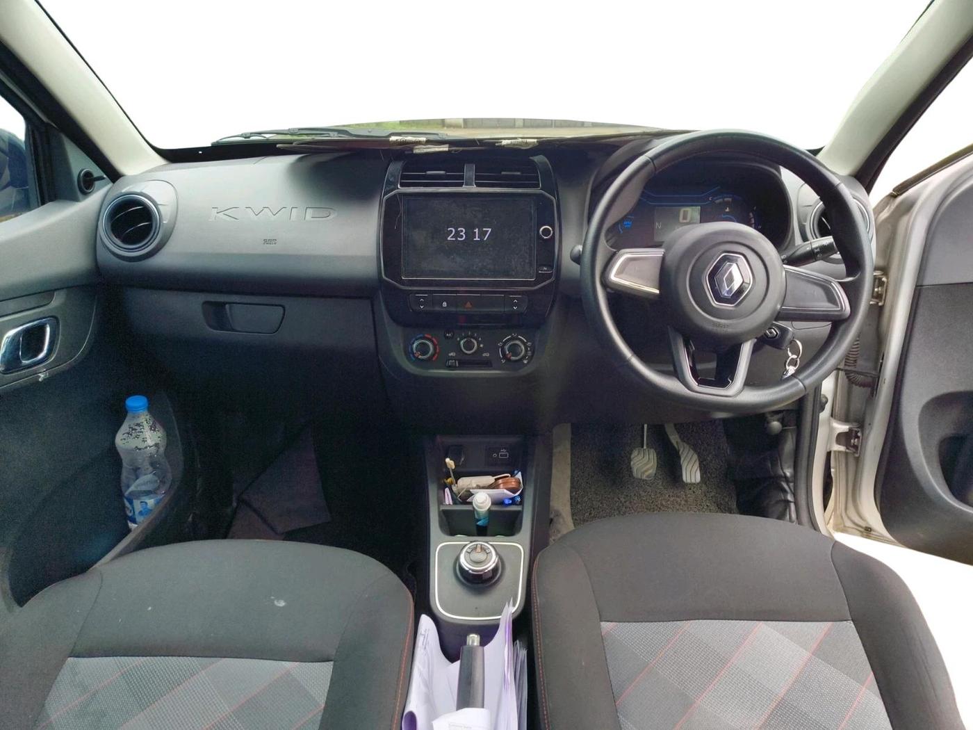 2020 Renault Kwid RXT 1.0 AMT (O), Petrol, Automatic, 57,200 km, interior