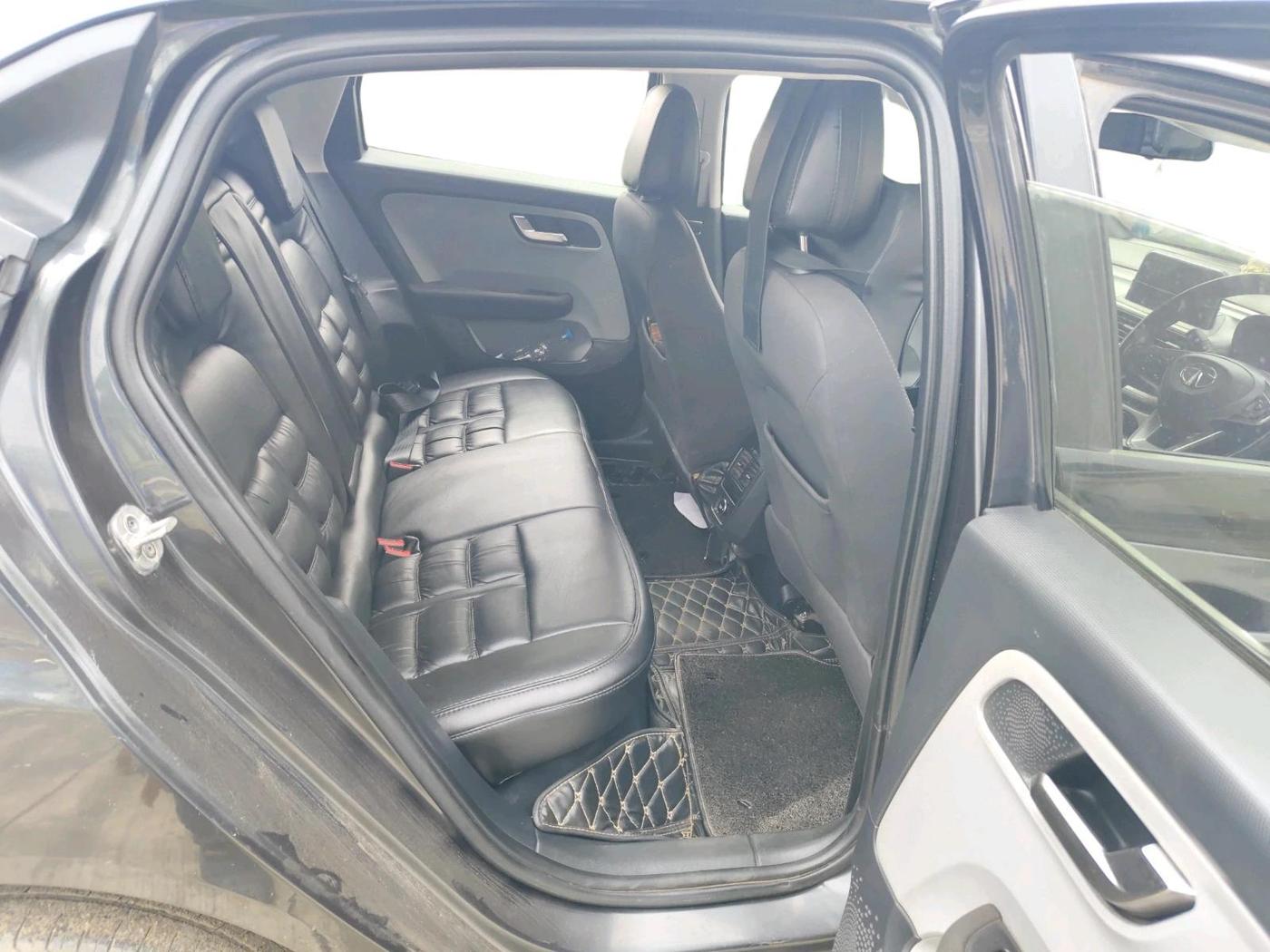 2020 Tata ALTROZ XZ PETROL, Petrol, Manual, 85,407 km, interior