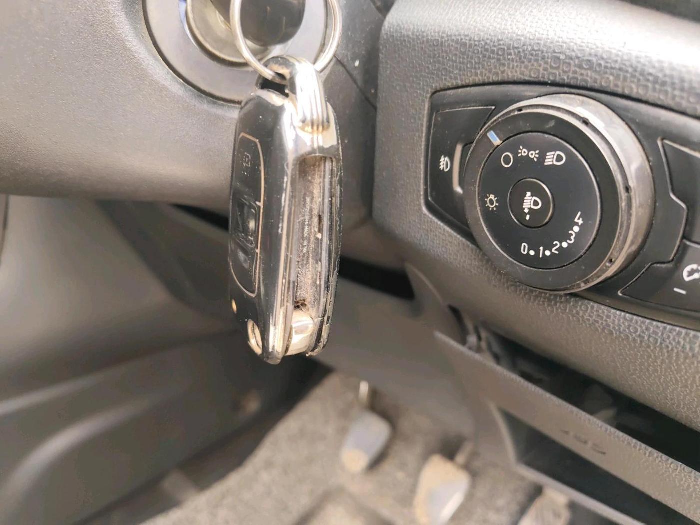 2018 Ford Ecosport TREND+ 1.5L DIESEL, Diesel, Manual, 1,62,529 km, interior