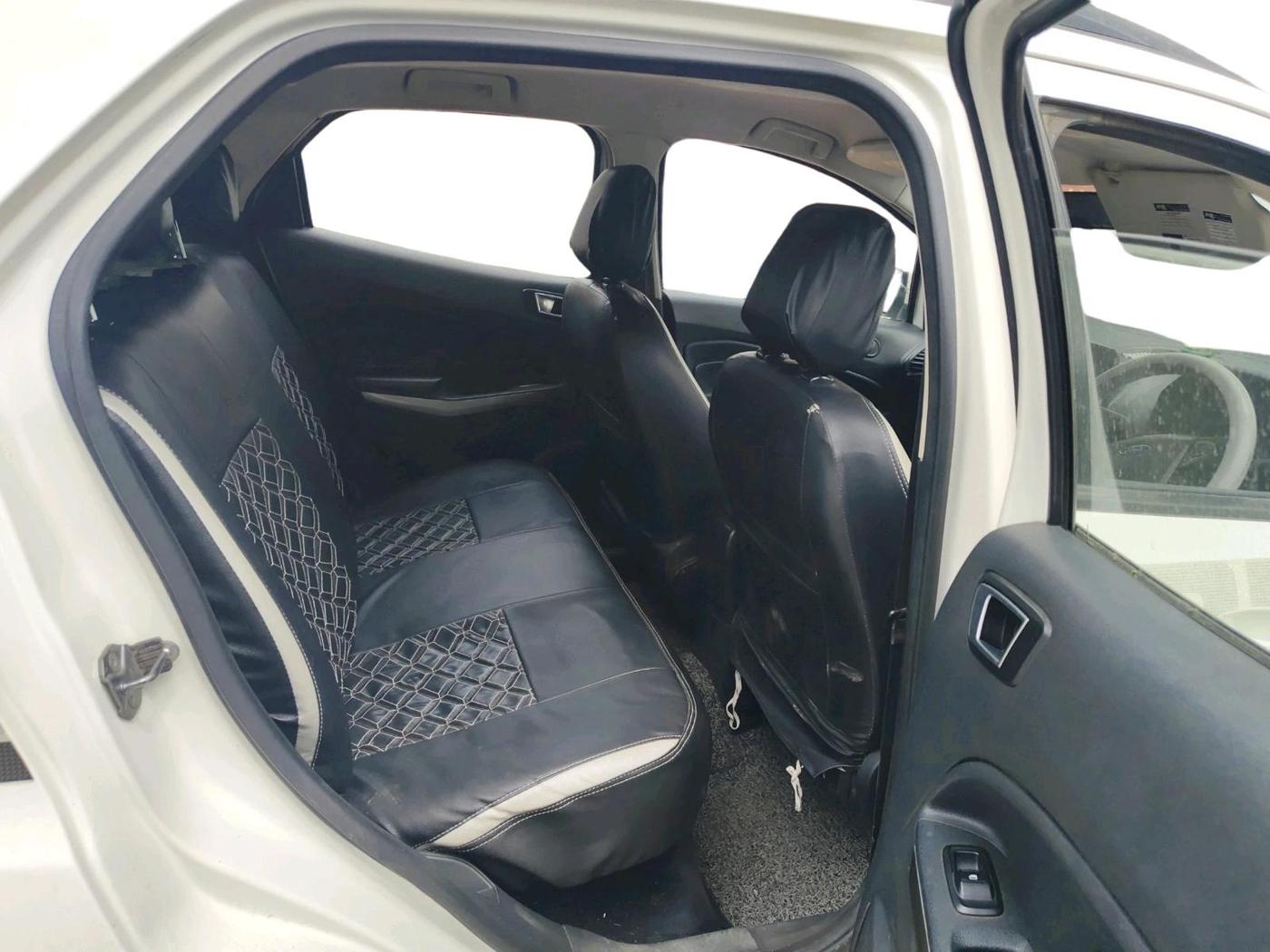 2018 Ford Ecosport TREND+ 1.5L DIESEL, Diesel, Manual, 1,62,529 km, interior