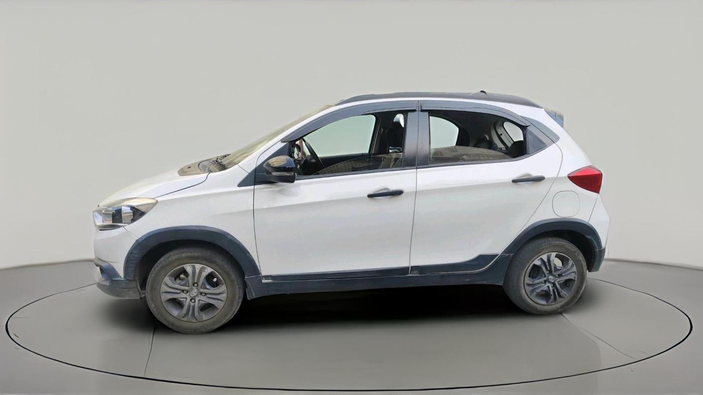 2019 Tata TIAGO NRG PETROL, Petrol, Manual, 61,199 km, exterior