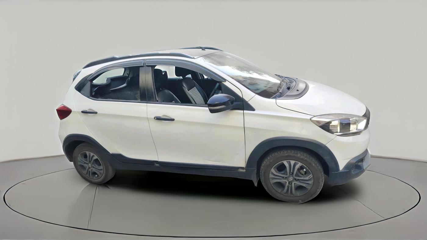 2019 Tata TIAGO NRG PETROL, Petrol, Manual, 61,199 km, exterior
