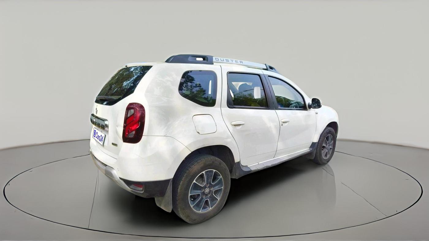 2017 Renault Duster 110 PS RXZ DIESEL, Diesel, Manual, 1,65,900 km, exterior