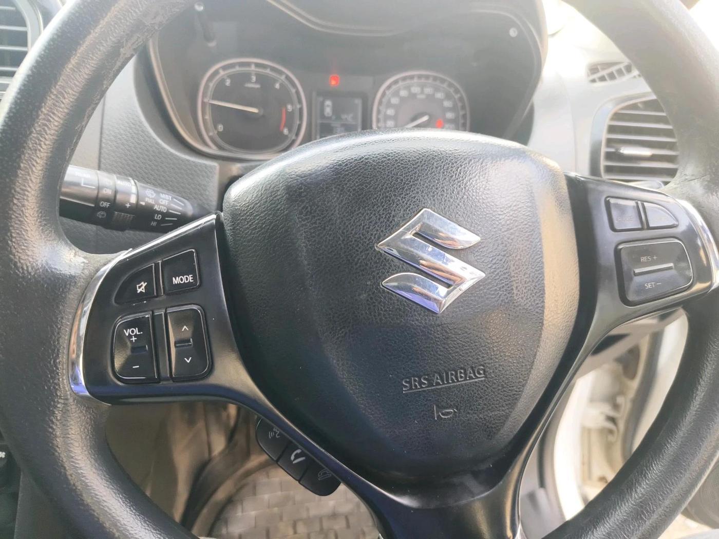 2017 Maruti Vitara Brezza ZDI PLUS, Diesel, Manual, 1,54,713 km, interior