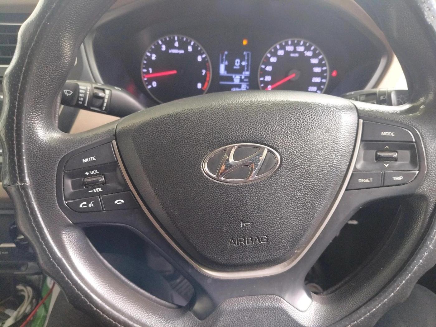 2019 Hyundai Elite i20 SPORTZ PLUS 1.2, Petrol, Manual, 1,32,478 km, interior