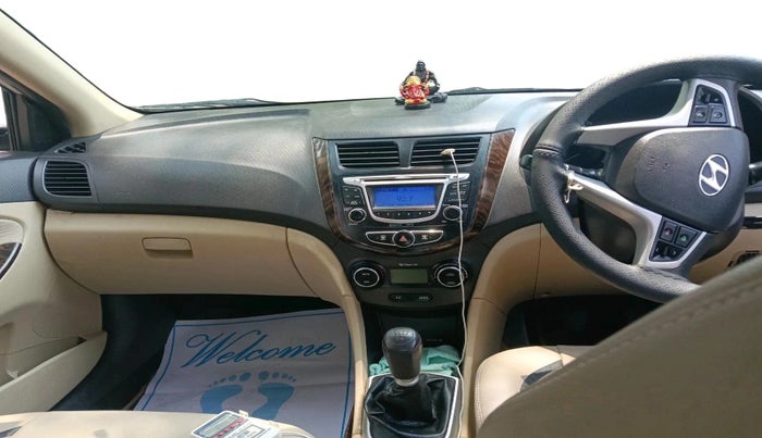 2013 Hyundai Verna FLUIDIC 1.6 VTVT SX, Petrol, Manual, 82,700 km, interior
