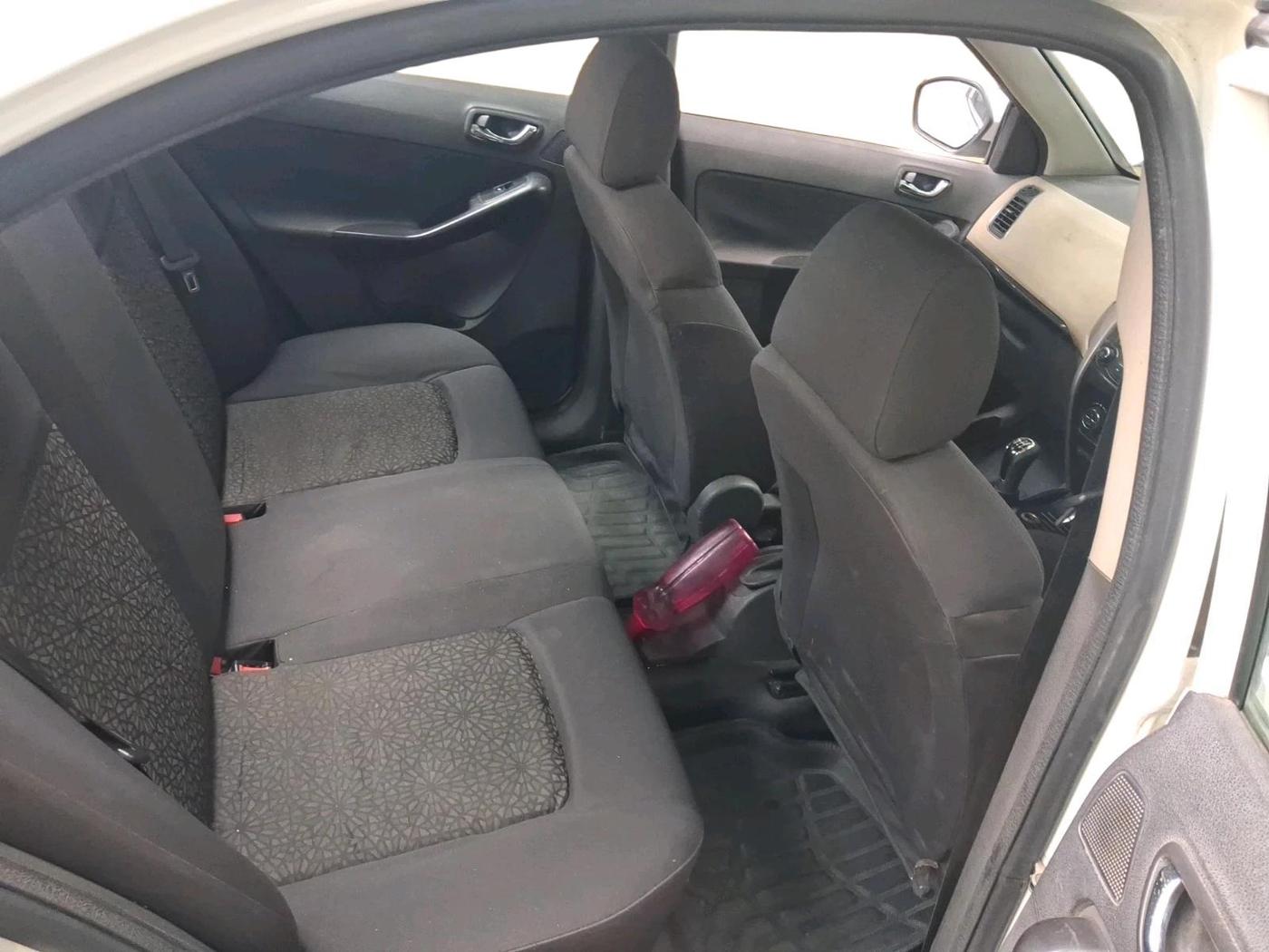 2016 Tata Zest XT 90PS DIESEL, Diesel, Manual, 1,07,258 km, interior