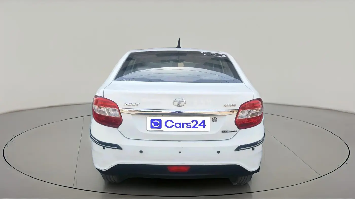 2015 Tata Zest XMS PETROL, Petrol, Manual, 1,34,215 km, exterior