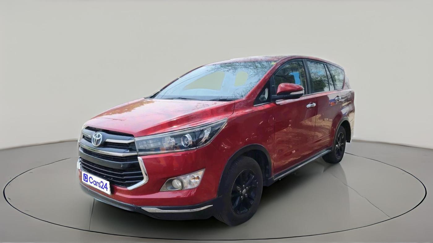 2017 Toyota Innova Crysta TOURING SPORT DIESEL MT, Diesel, Manual, 2,30,329 km, exterior