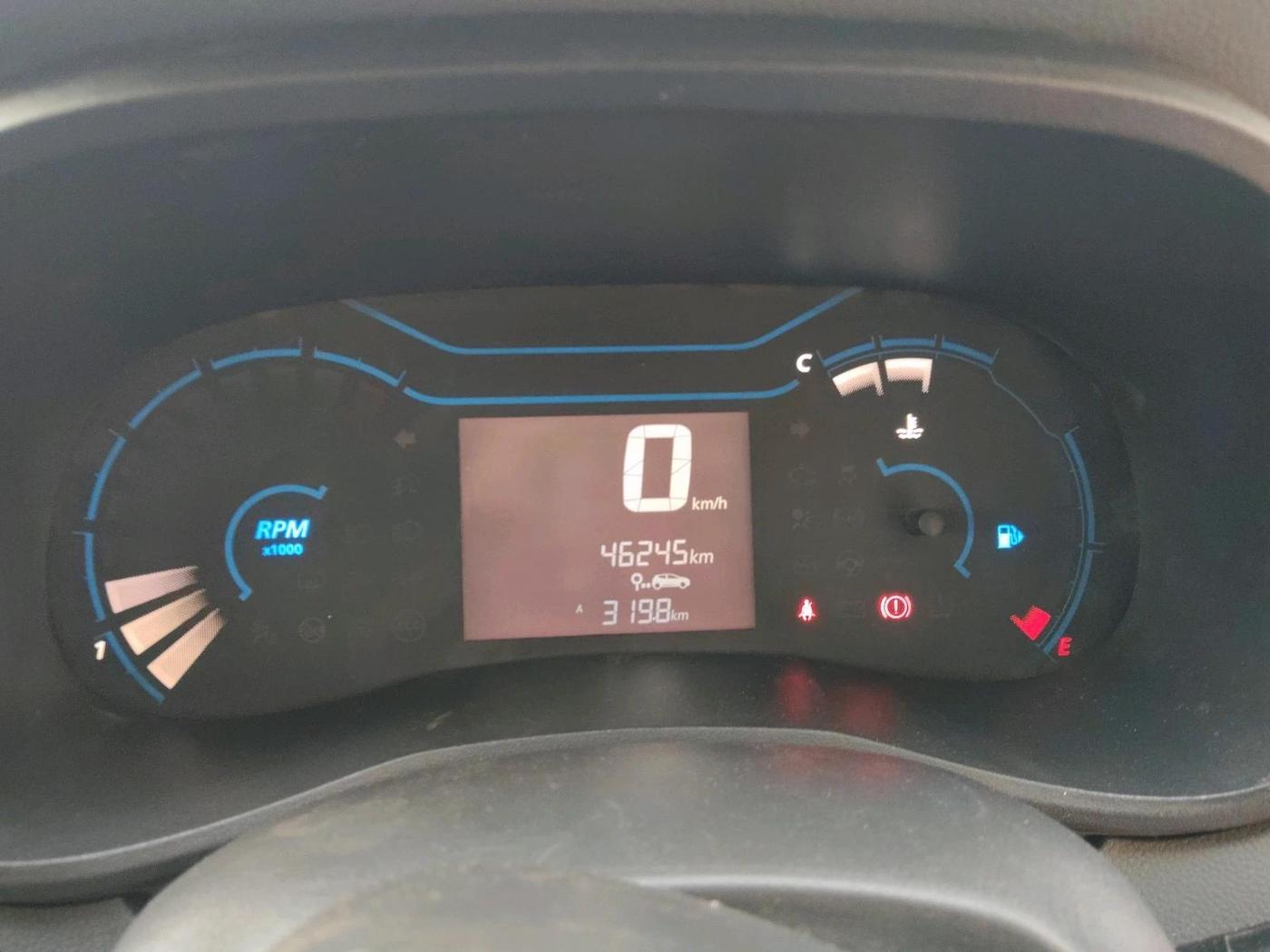 2020 Renault Kwid RXT 1.0 (O), Petrol, Manual, 46,245 km, interior