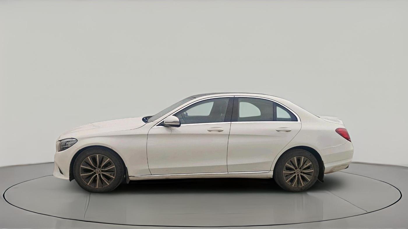 2019 Mercedes Benz C Class 220d, Diesel, Automatic, 1,17,267 km, exterior