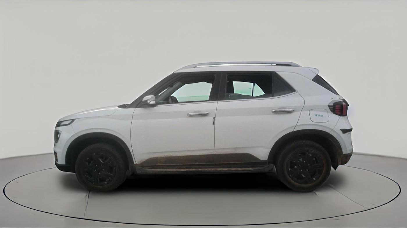 2022 Hyundai VENUE SX 1.2 PETROL, Petrol, Manual, 75,122 km, exterior