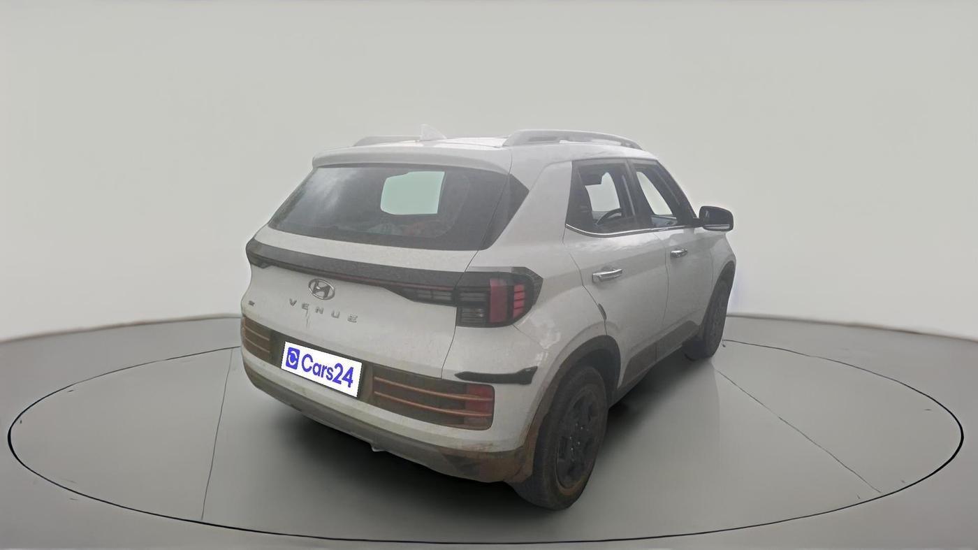 2022 Hyundai VENUE SX 1.2 PETROL, Petrol, Manual, 75,122 km, exterior