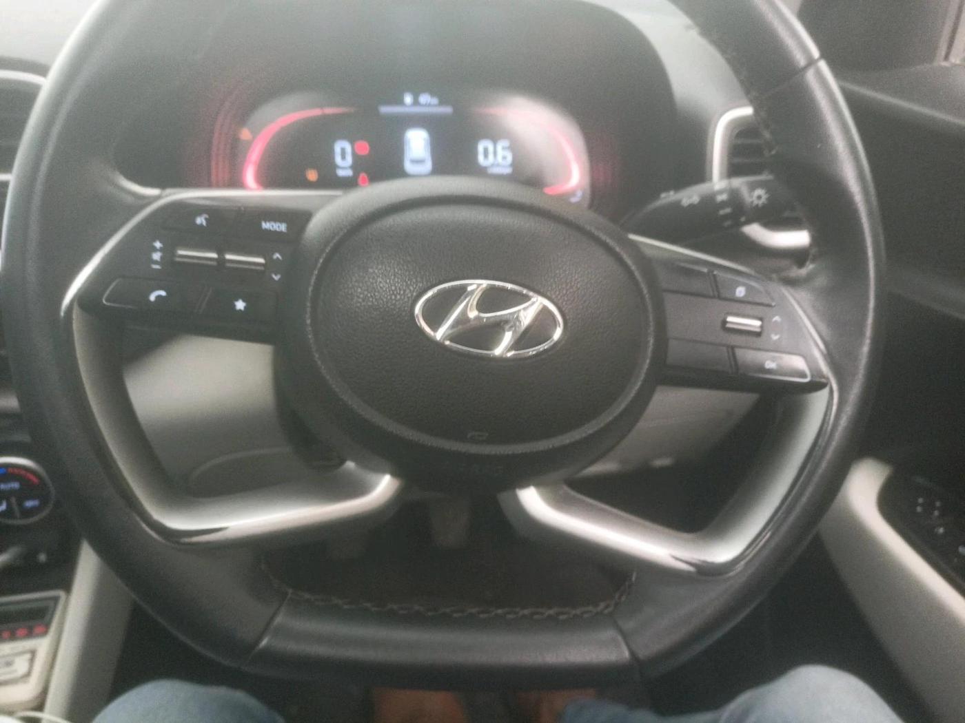 2022 Hyundai VENUE SX 1.2 PETROL, Petrol, Manual, 75,122 km, interior