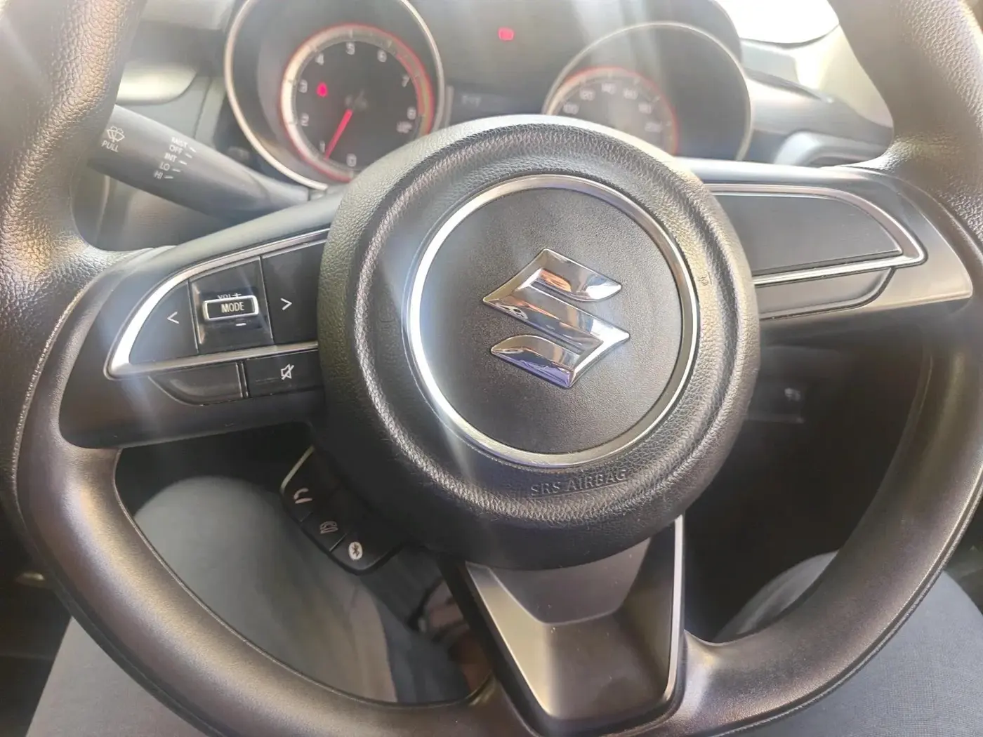 2022 Maruti Swift VXI, Petrol, Manual, 13,923 km, interior