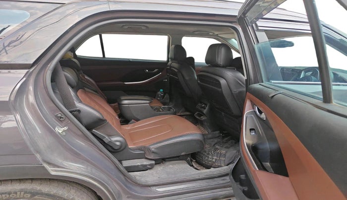 2021 Hyundai ALCAZAR 2.0 SIGNATURE (O) AT 6STR, Petrol, Automatic, 52,276 km, interior