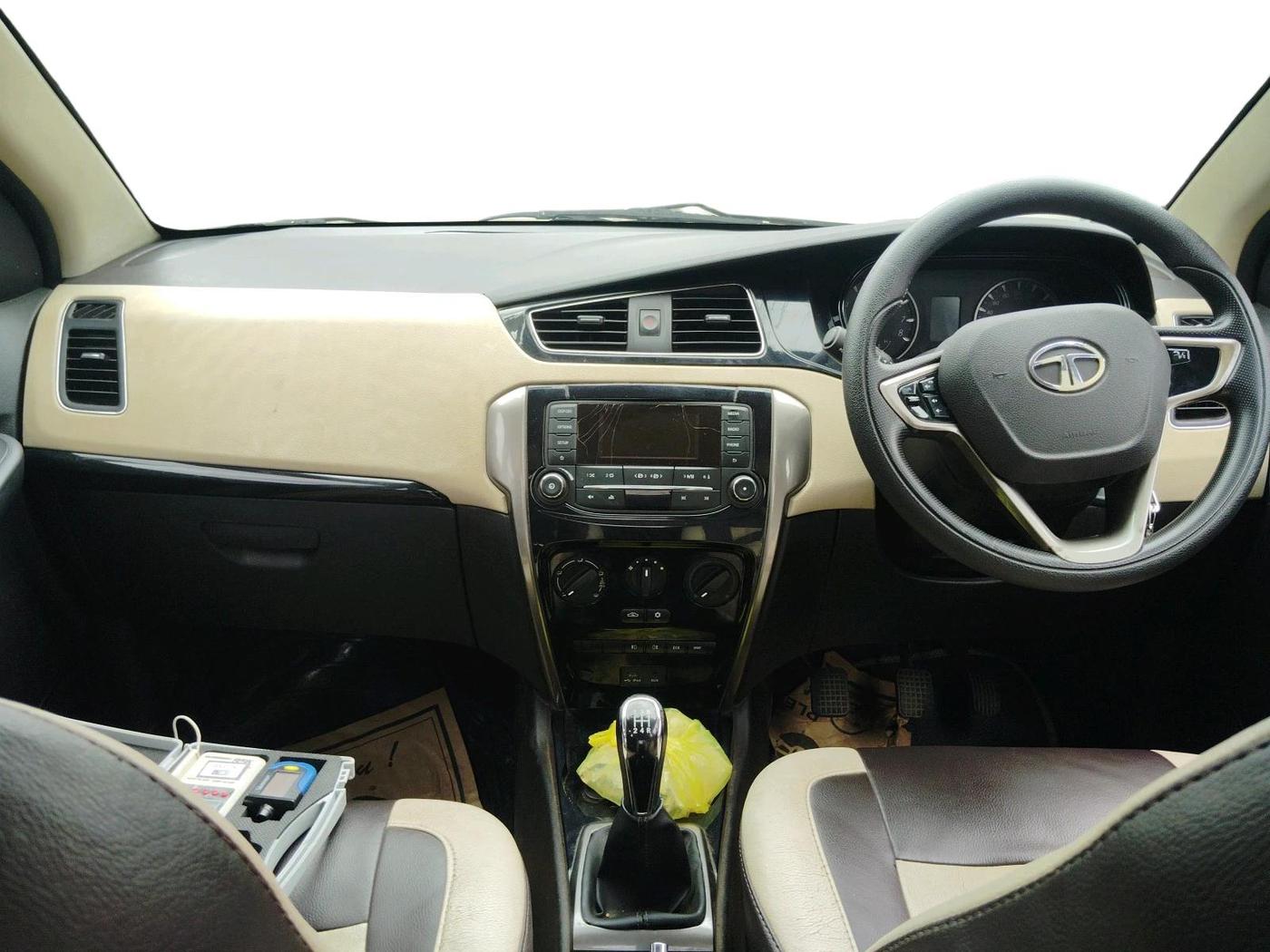 2014 Tata Zest XMS PETROL, Petrol, Manual, 57,735 km, interior