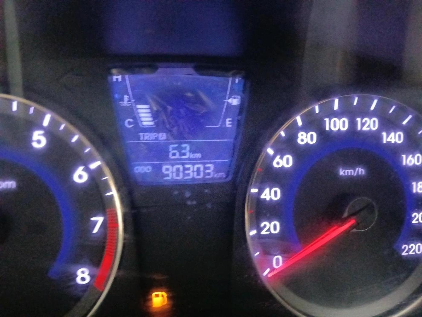2013 Hyundai Verna FLUIDIC 1.4 VTVT, Petrol, Manual, 90,303 km, interior