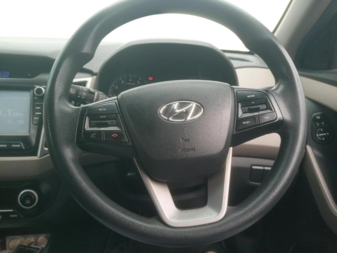 2017 Hyundai Creta SX PLUS 1.6 PETROL, Petrol, Manual, 69,496 km, interior