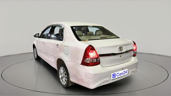 2018 Toyota Etios VXD PLATINUM, Diesel, Manual, 1,39,552 km, exterior