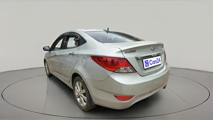 2012 Hyundai Verna FLUIDIC 1.6 VTVT SX, Petrol, Manual, 1,04,820 km, exterior