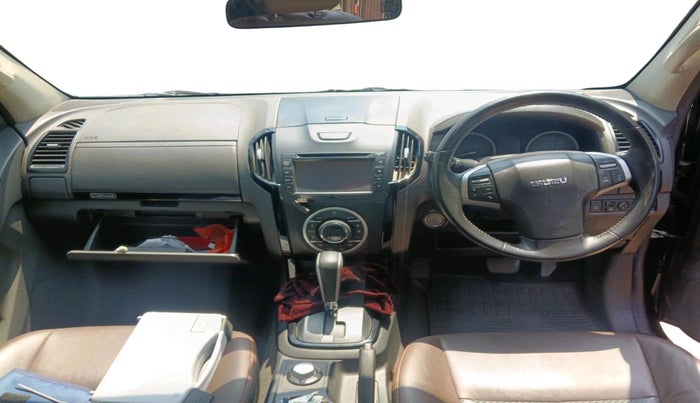 2021 ISUZU D-Max V Cross Z PRESTIGE 4X4AT, Diesel, Automatic, 38,323 km, interior