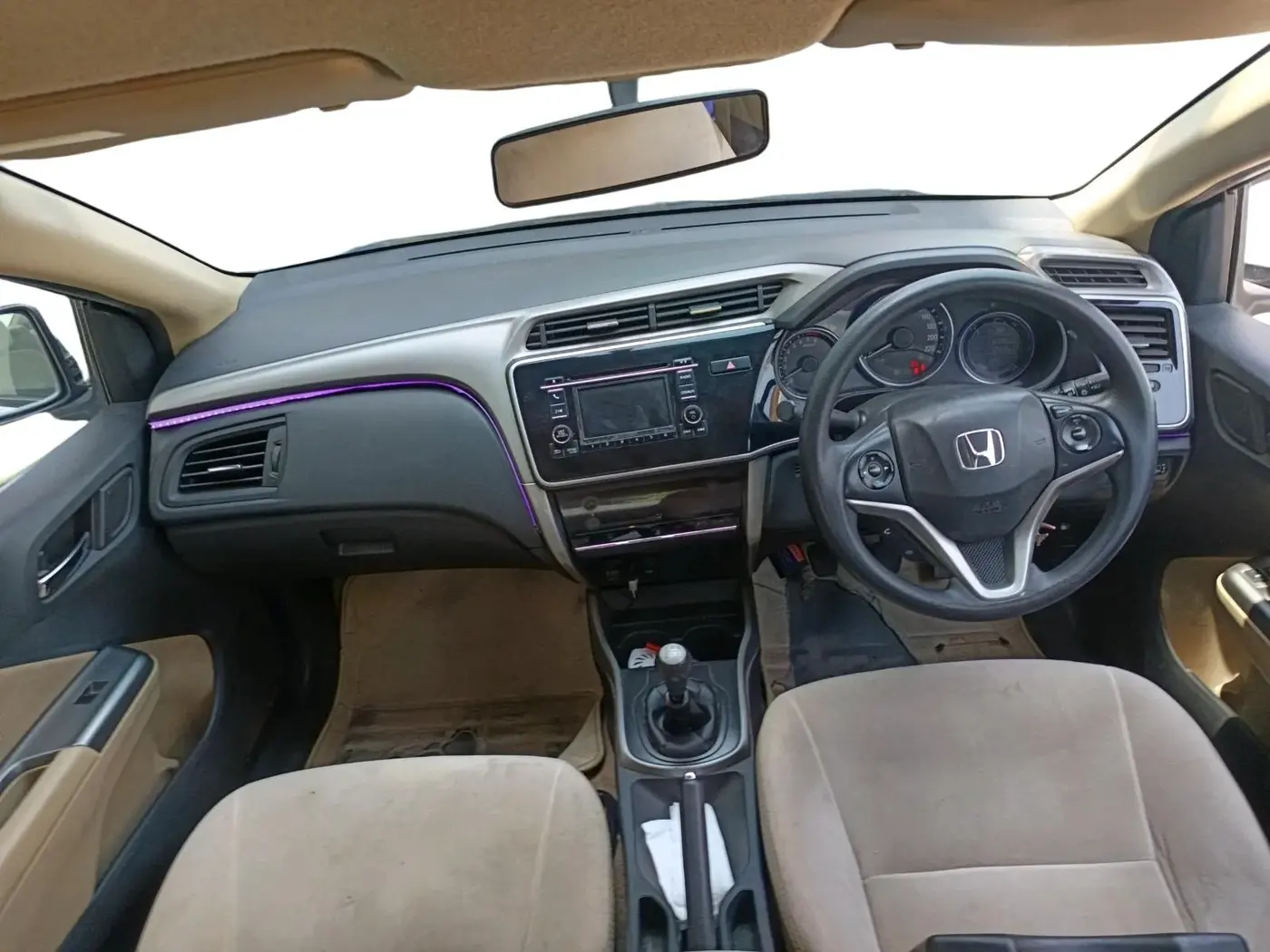 2016 Honda City 1.5L I-VTEC V MT, Petrol, Manual, 1,16,537 km, interior
