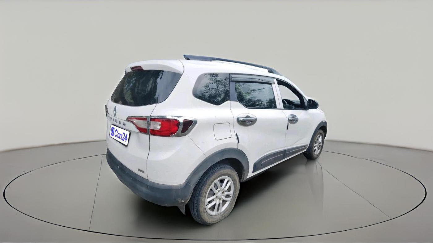 2021 Renault TRIBER RXE MT, Petrol, Manual, 83,890 km, exterior