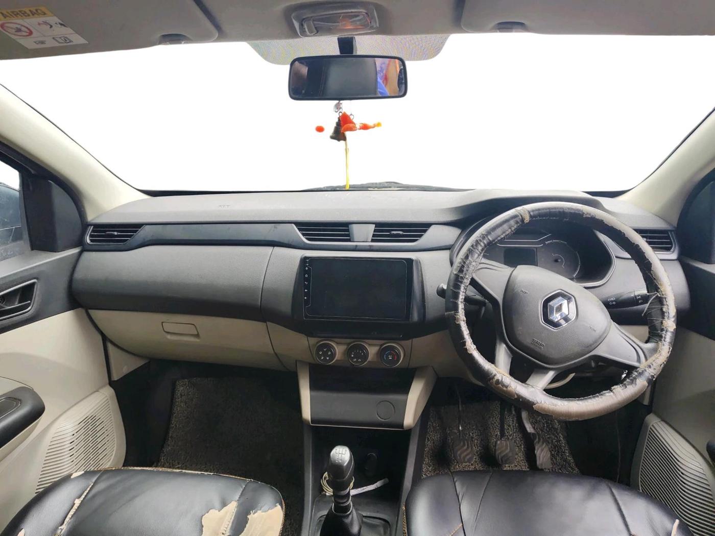 2021 Renault TRIBER RXE MT, Petrol, Manual, 83,890 km, interior