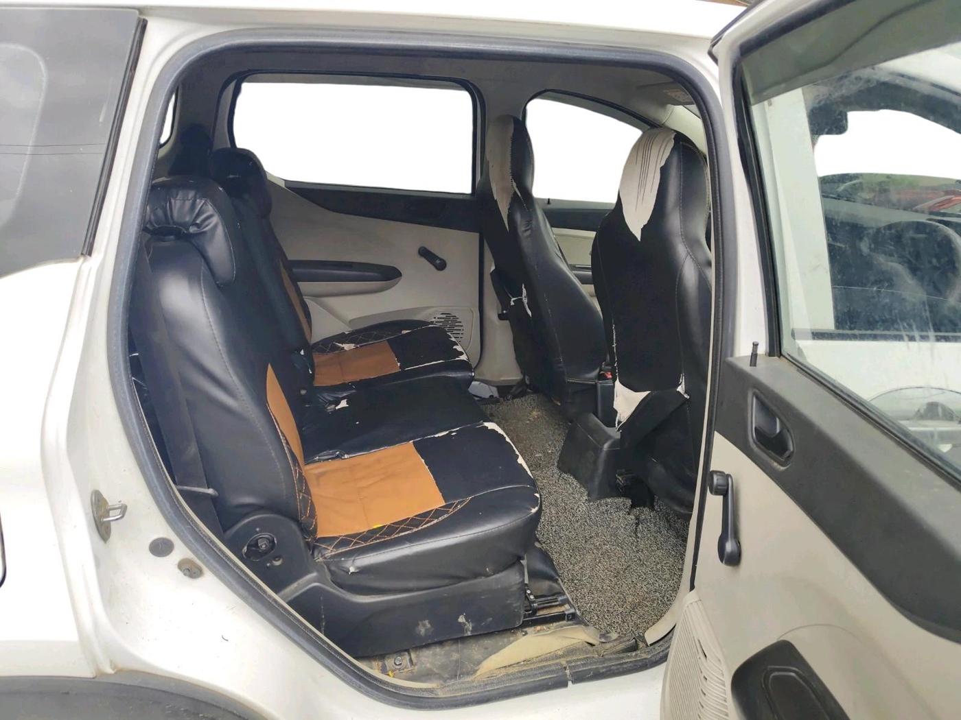 2021 Renault TRIBER RXE MT, Petrol, Manual, 83,890 km, interior