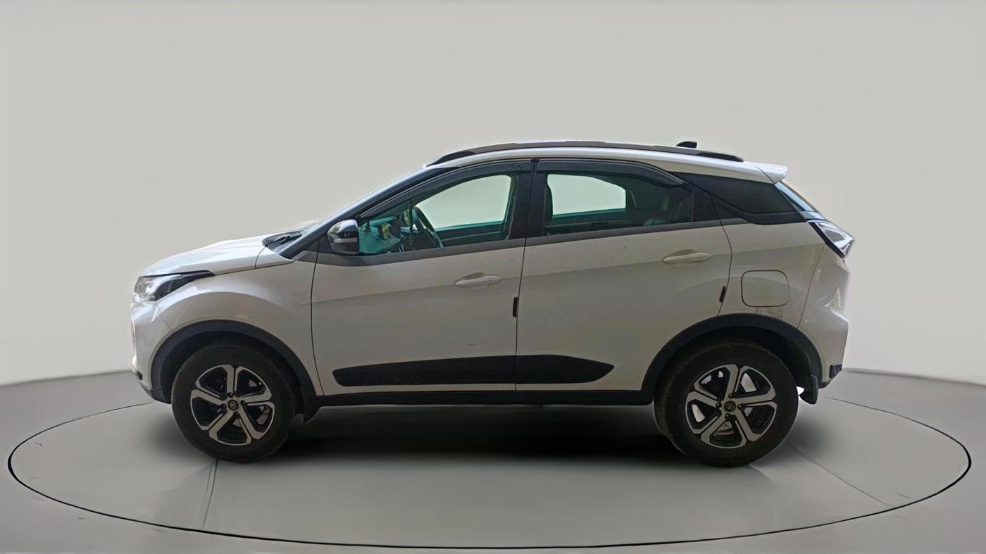 2021 Tata NEXON XZA PLUS PETROL, Petrol, Automatic, 67,500 km, exterior