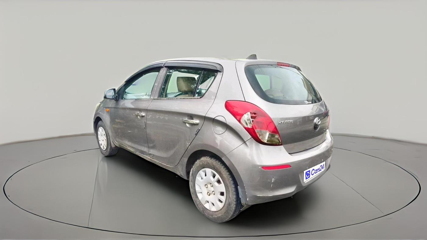 2013 Hyundai i20 MAGNA 1.2, Petrol, Manual, 70,700 km, exterior
