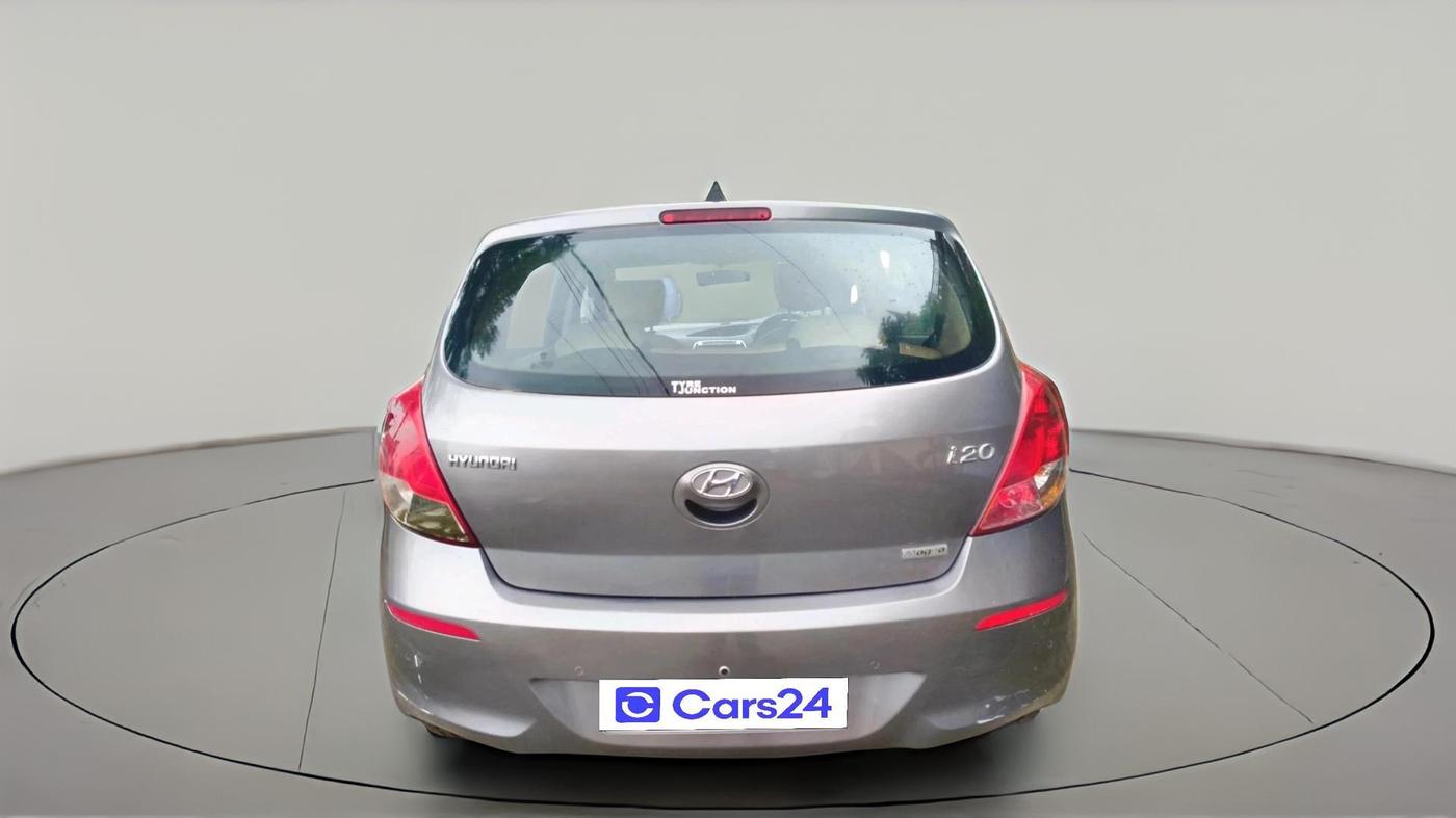 2013 Hyundai i20 MAGNA 1.2, Petrol, Manual, 70,700 km, exterior
