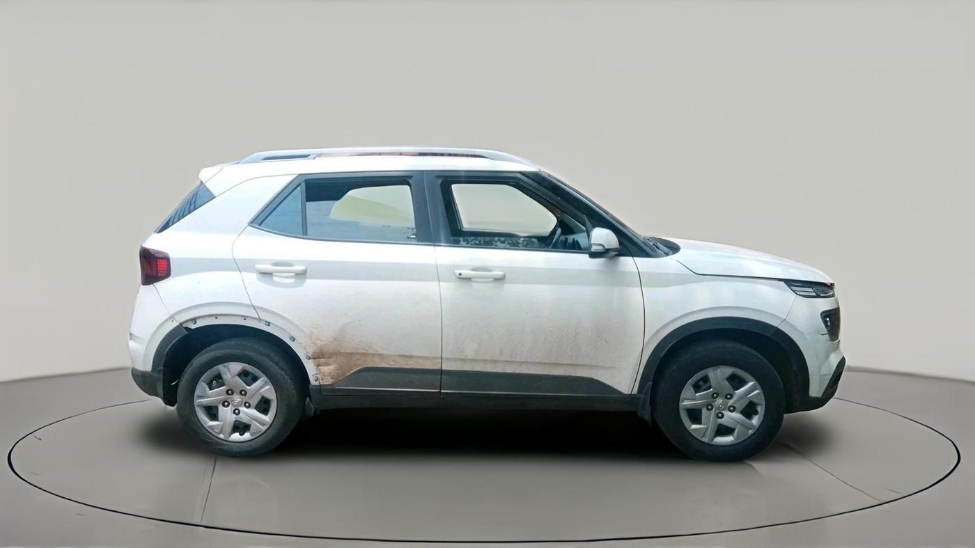 2021 Hyundai VENUE S+ 1.2, Petrol, Manual, 54,017 km, exterior