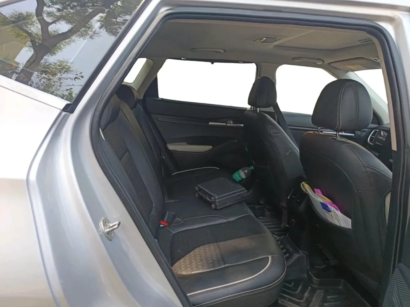 2023 KIA SELTOS HTK PLUS 1.5 IMT, Petrol, Manual, 1,08,298 km, interior