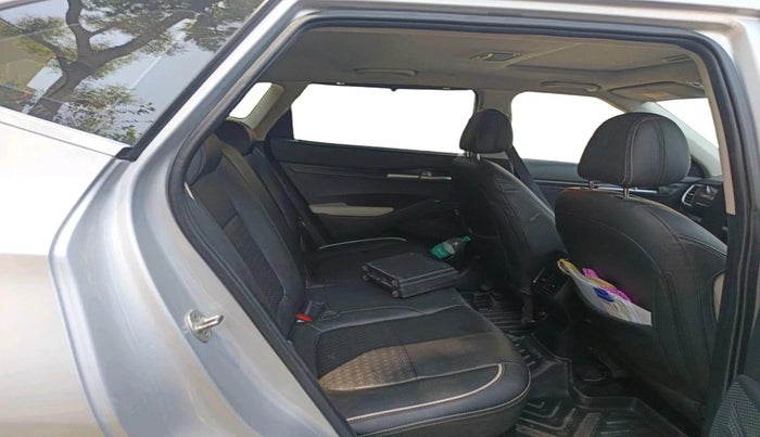 2023 KIA SELTOS HTK PLUS 1.5 IMT, Petrol, Manual, 1,08,298 km, interior