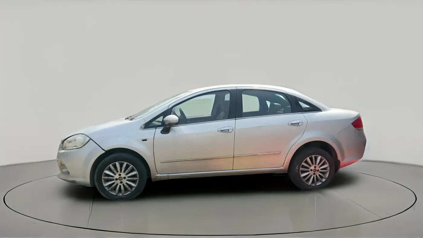 2016 Fiat Linea EMOTION 1.4 L T JET, Petrol, Manual, 89,910 km, exterior