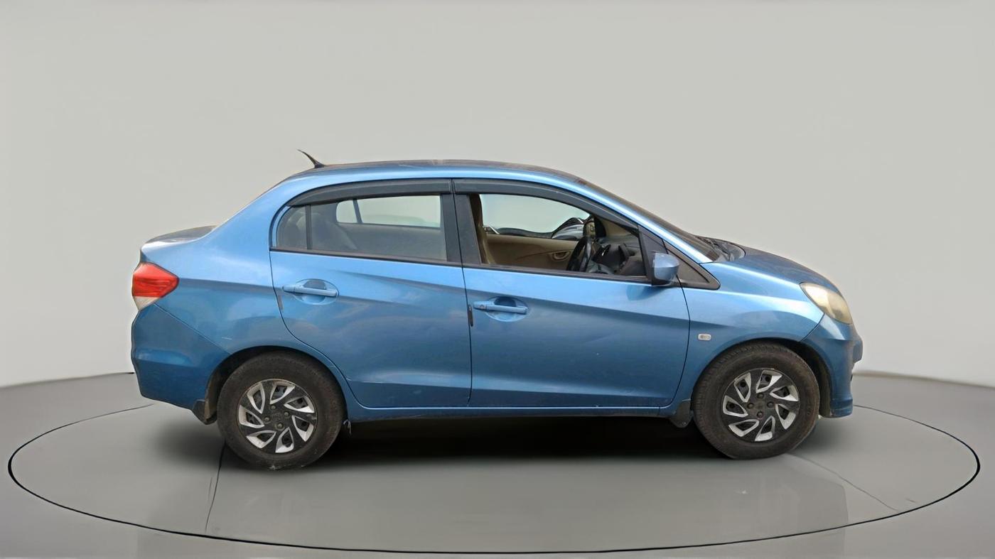 2013 Honda Amaze 1.5L I-DTEC S, Diesel, Manual, 98,473 km, exterior