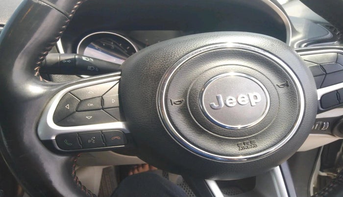2017 Jeep Compass LIMITED 2.0 DIESEL, Diesel, Manual, 1,19,273 km, interior