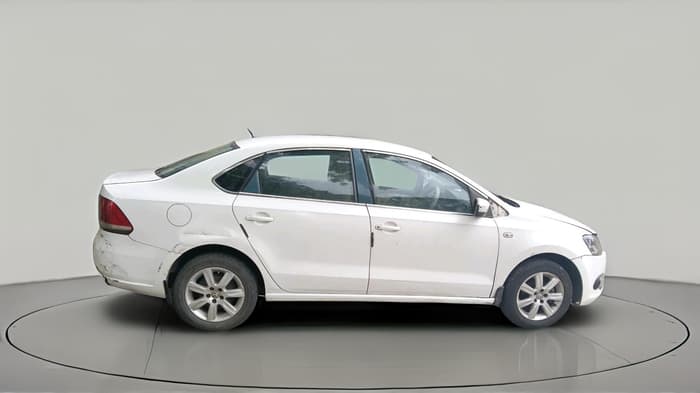 2011 Volkswagen Vento HIGHLINE DIESEL 1.6, Diesel, Manual, 1,34,367 km, exterior