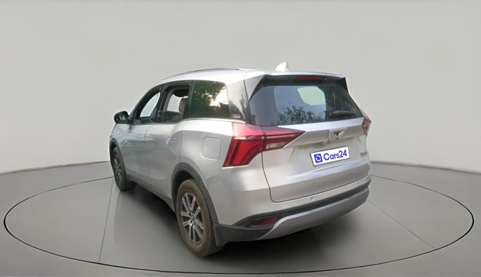 2022 Mahindra XUV700 AX 7 D MT 7 STR, Diesel, Manual, 1,02,075 km, exterior